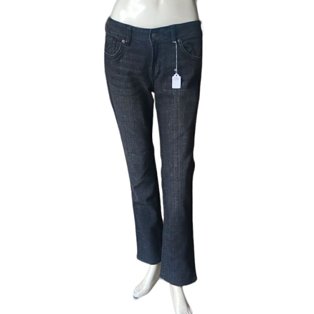 648539....Forever Twentyone Straight Leg Jeans Size 29